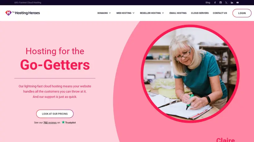 The Hosting Heroes homepage screenshot
